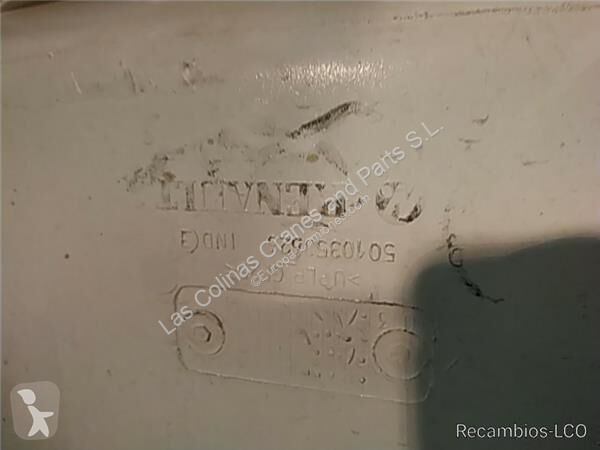 قطع غيار الآليات الثقيلة Renault Marchepied...