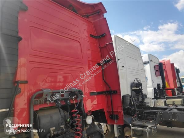 قطع غيار الآليات الثقيلة Volvo Aileron pour camion