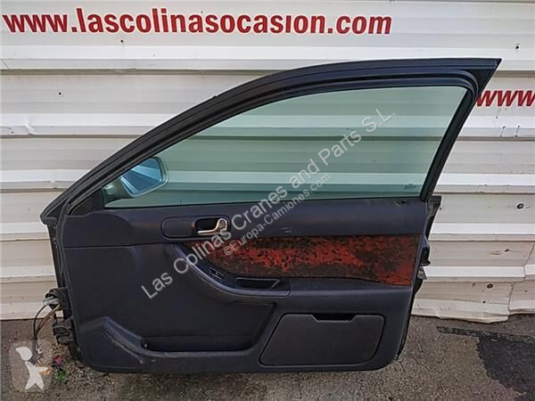 قطع غيار الآليات الثقيلة Audi Porte 8L3831052C...