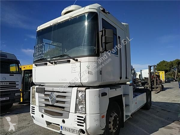 قطع غيار الآليات الثقيلة Renault Cabine pour...