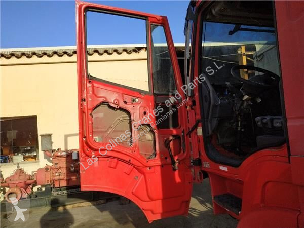 قطع غيار الآليات الثقيلة Iveco Porte 504015938...