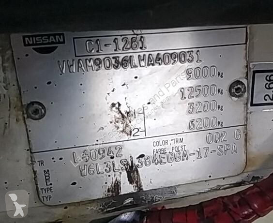 قطع غيار الآليات الثقيلة Nissan Cabine pour...