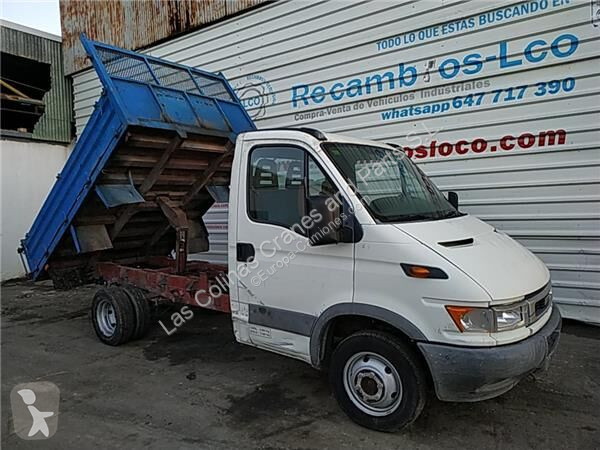 قطع غيار الآليات الثقيلة Iveco Pare-chocs...
