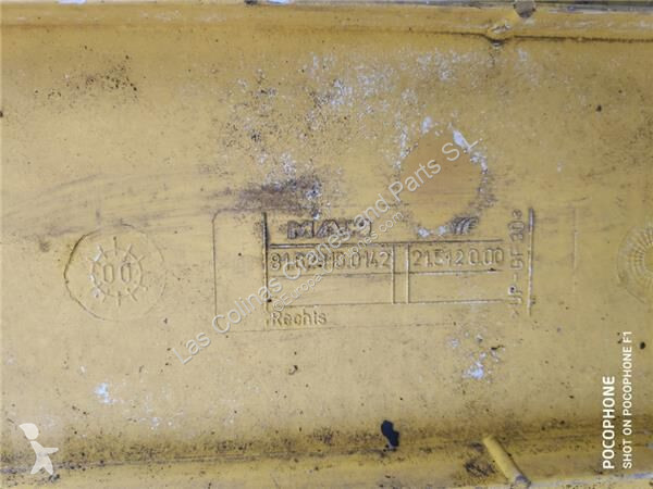 قطع غيار الآليات الثقيلة MAN Aileron pour camion