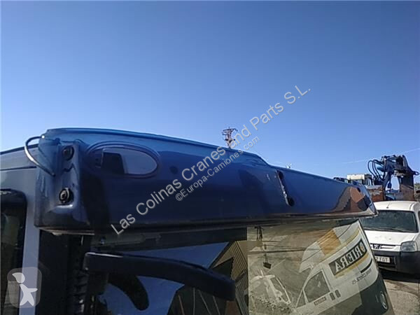 قطع غيار الآليات الثقيلة Iveco Pare-soleil...
