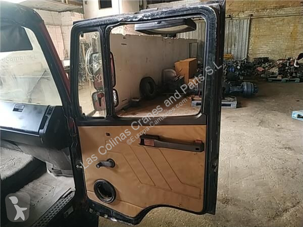 قطع غيار الآليات الثقيلة Mercedes Porte A 673...