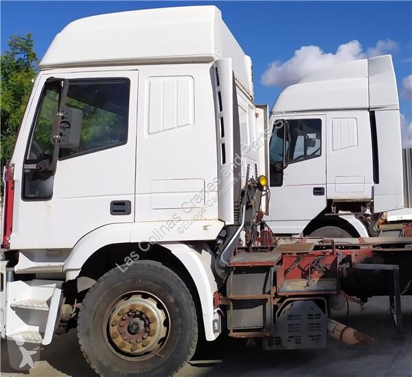 قطع غيار الآليات الثقيلة Iveco Aileron 99473094...