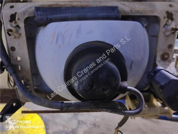 Repuestos para camiones Volvo Phare pour camion...