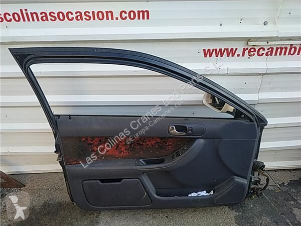 قطع غيار الآليات الثقيلة Audi Porte 8L3831051C...