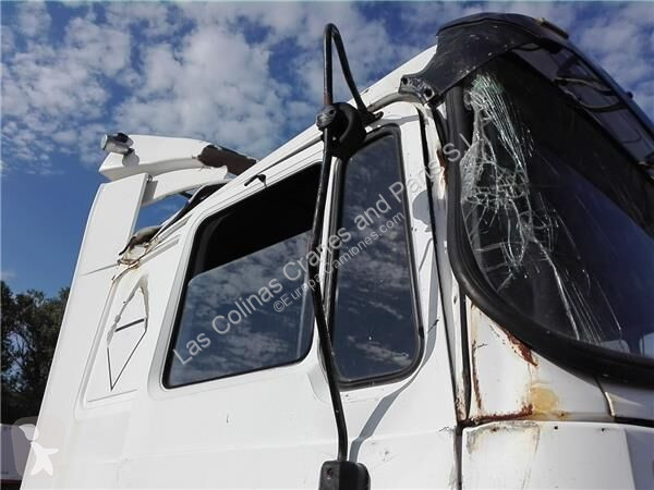 قطع غيار الآليات الثقيلة MAN Rétroviseur pour...