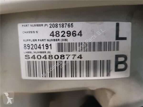 قطع غيار الآليات الثقيلة Volvo Phare 20818765...