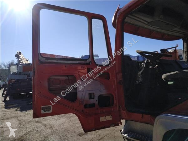 قطع غيار الآليات الثقيلة MAN Porte 81626007163...