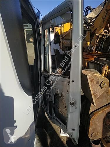 قطع غيار الآليات الثقيلة Iveco Porte 504232506...