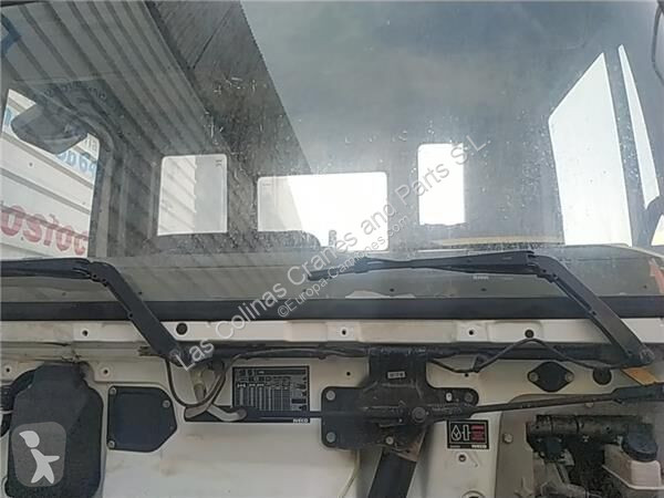 قطع غيار الآليات الثقيلة Iveco Tringlerie...