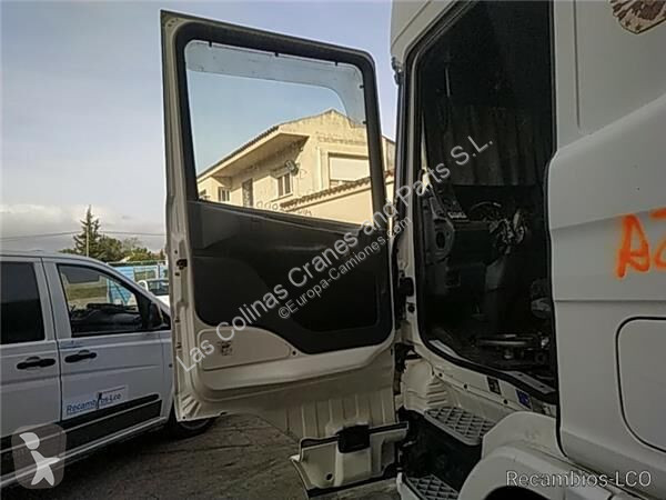قطع غيار الآليات الثقيلة Scania orte 1476534...
