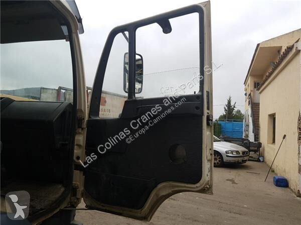 قطع غيار الآليات الثقيلة MAN Porte pour camion...