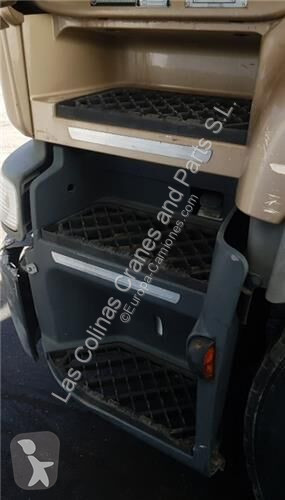 Repuestos para camiones Renault Marchepied...