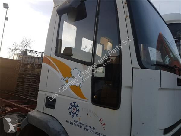 قطع غيار الآليات الثقيلة Iveco Porte pour...