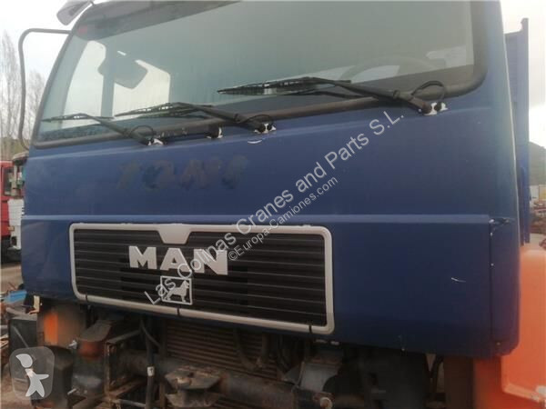قطع غيار الآليات الثقيلة MAN Calandre pour...