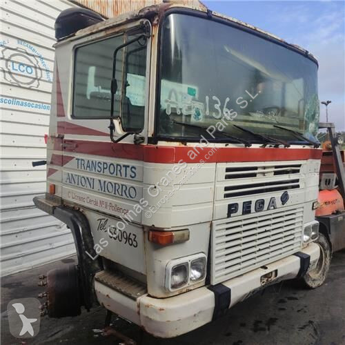 قطع غيار الآليات الثقيلة Pegaso Cabine pour...