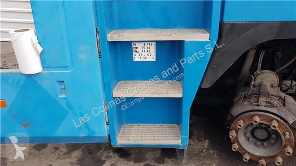 Repuestos para camiones Renault Marchepied...