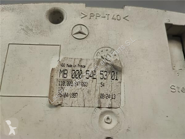 قطع غيار الآليات الثقيلة Mercedes Tableau de...