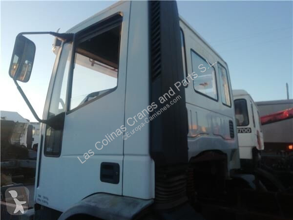 قطع غيار الآليات الثقيلة Iveco Porte pour...