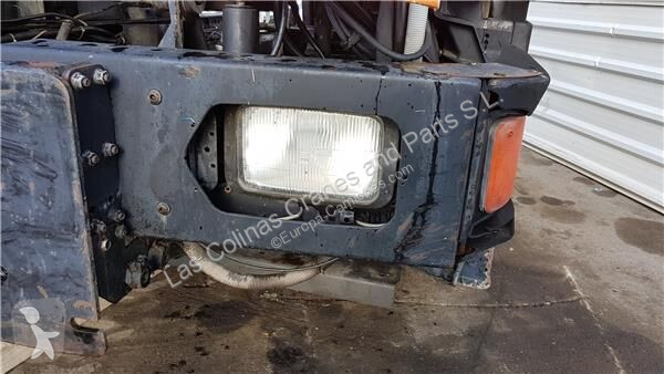 قطع غيار الآليات الثقيلة MAN Phare pour camion...