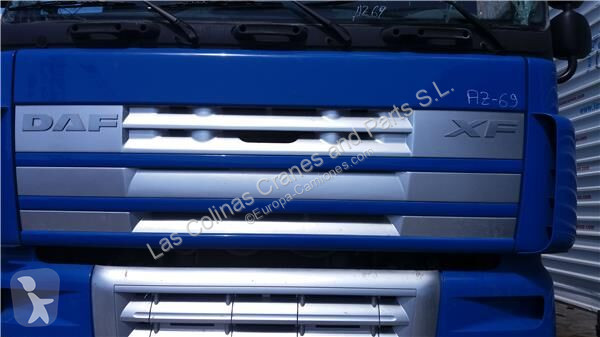 قطع غيار الآليات الثقيلة DAF Calandre pour camion