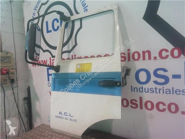 قطع غيار الآليات الثقيلة Renault Porte pour camion