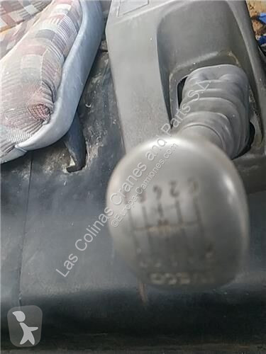 قطع غيار الآليات الثقيلة Iveco Levier de...