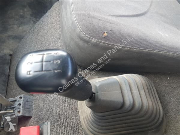 قطع غيار الآليات الثقيلة Nissan Levier de...