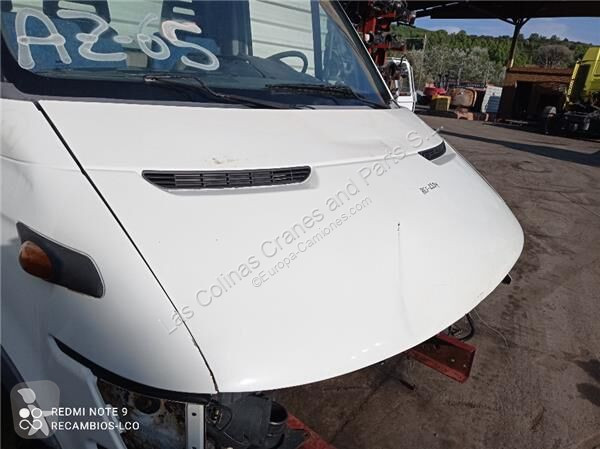 قطع غيار الآليات الثقيلة Iveco Capot pour...