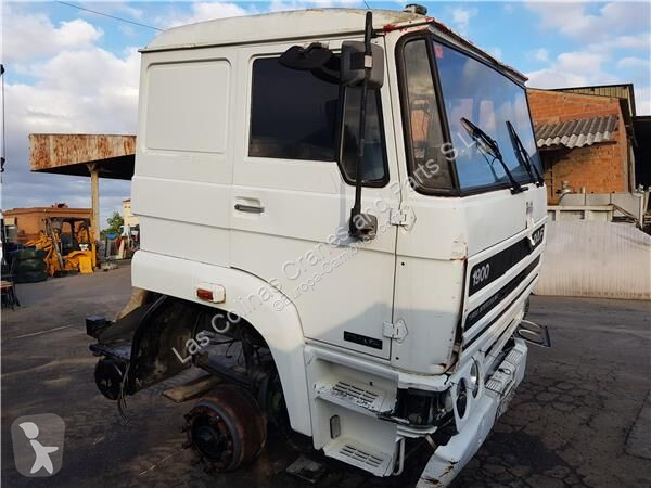قطع غيار الآليات الثقيلة DAF Cabine  1.900 pour...