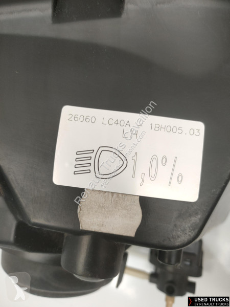 قطع غيار الآليات الثقيلة Renault