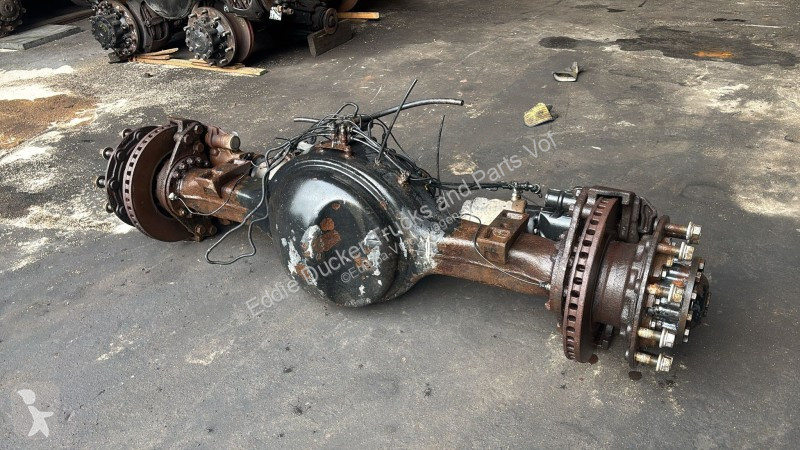 قطع غيار الآليات الثقيلة Iveco 7187820 REAR...