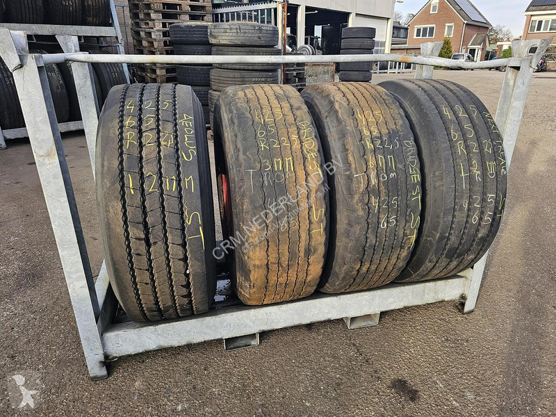 Vrachtwagenonderdelen Bridgestone TRAILER BAND...