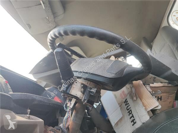 قطع غيار الآليات الثقيلة Nissan Volant...