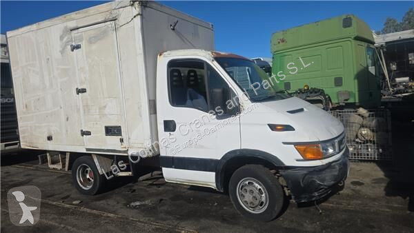 قطع غيار الآليات الثقيلة Iveco Boîte de...