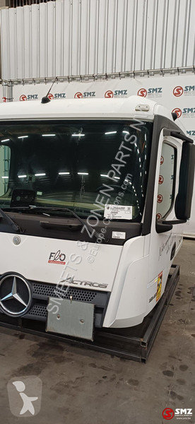 قطع غيار الآليات الثقيلة Mercedes Occ cabine...