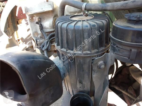 قطع غيار الآليات الثقيلة Iveco Filtre à air...