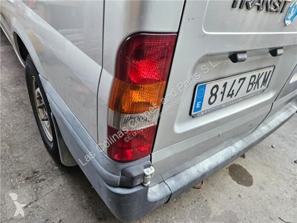 قطع غيار الآليات الثقيلة Ford Feu arrière...