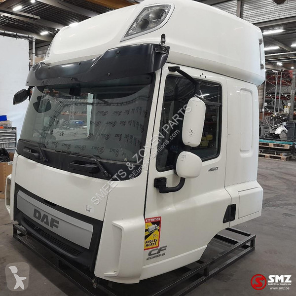 قطع غيار الآليات الثقيلة DAF Occ cabine DAF