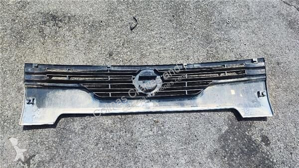 Pezzi di ricambio per mezzi pesanti Nissan...