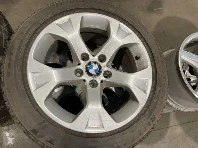 قطع غيار الآليات الثقيلة BMW *BMW velgen met...