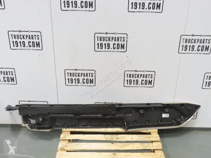 Vrachtwagenonderdelen DAF Body & Chassis Parts...