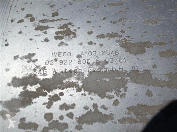 قطع غيار الآليات الثقيلة Iveco Réservoir de...