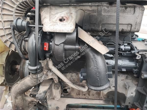 قطع غيار الآليات الثقيلة Renault...