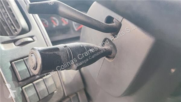 قطع غيار الآليات الثقيلة Renault Commutateur de...