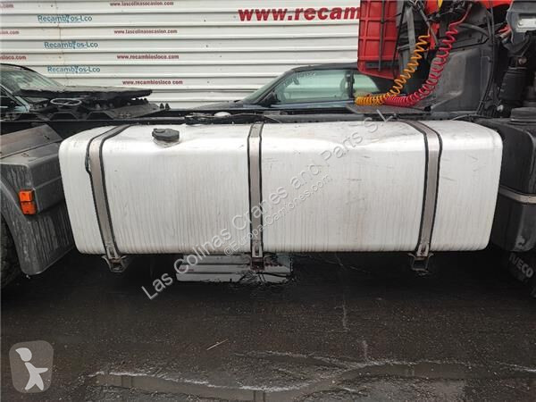 قطع غيار الآليات الثقيلة Iveco Réservoir de...